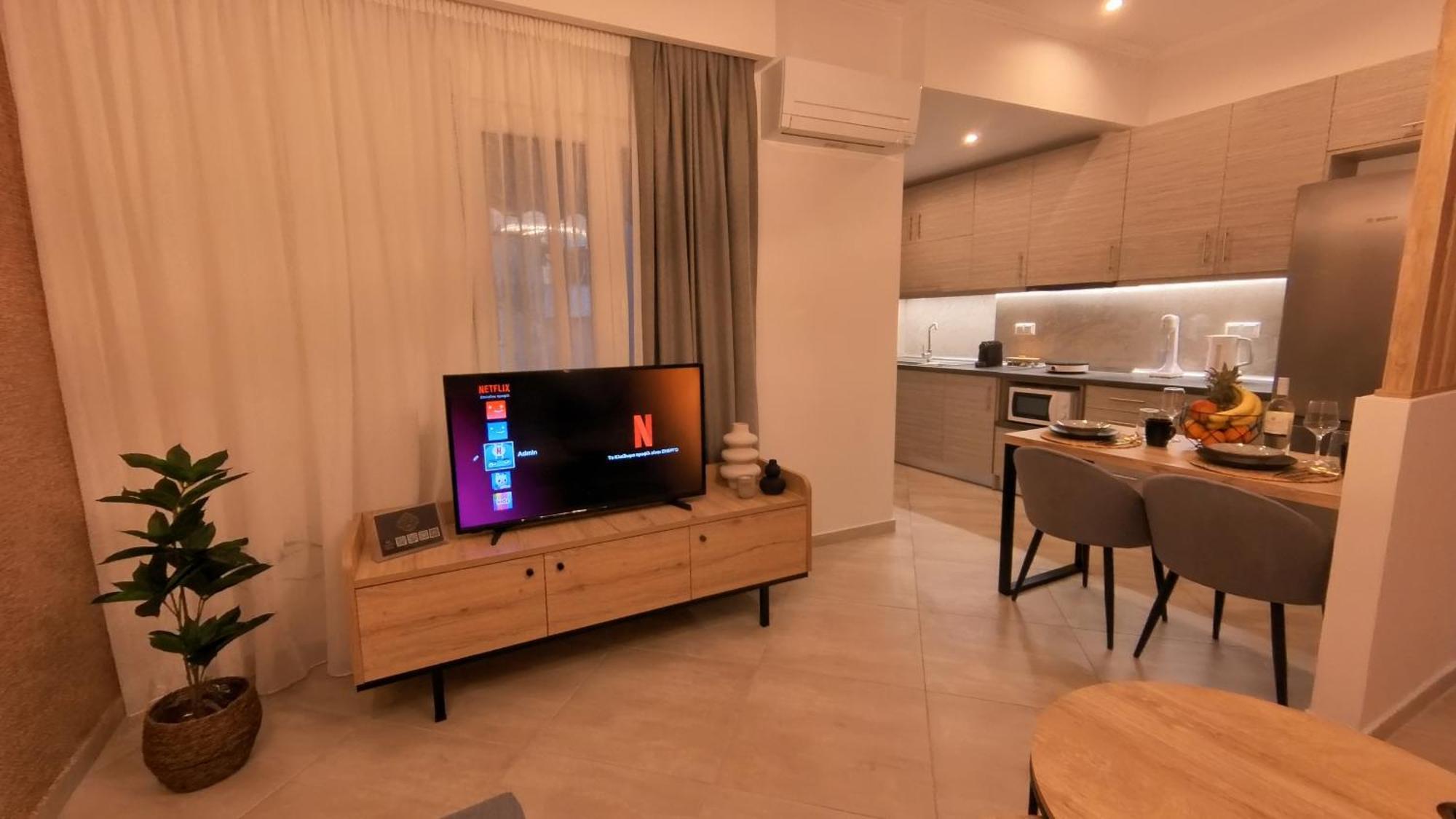 Mouson Luxury Suite With Free Private Parking Kavala Eksteriør billede