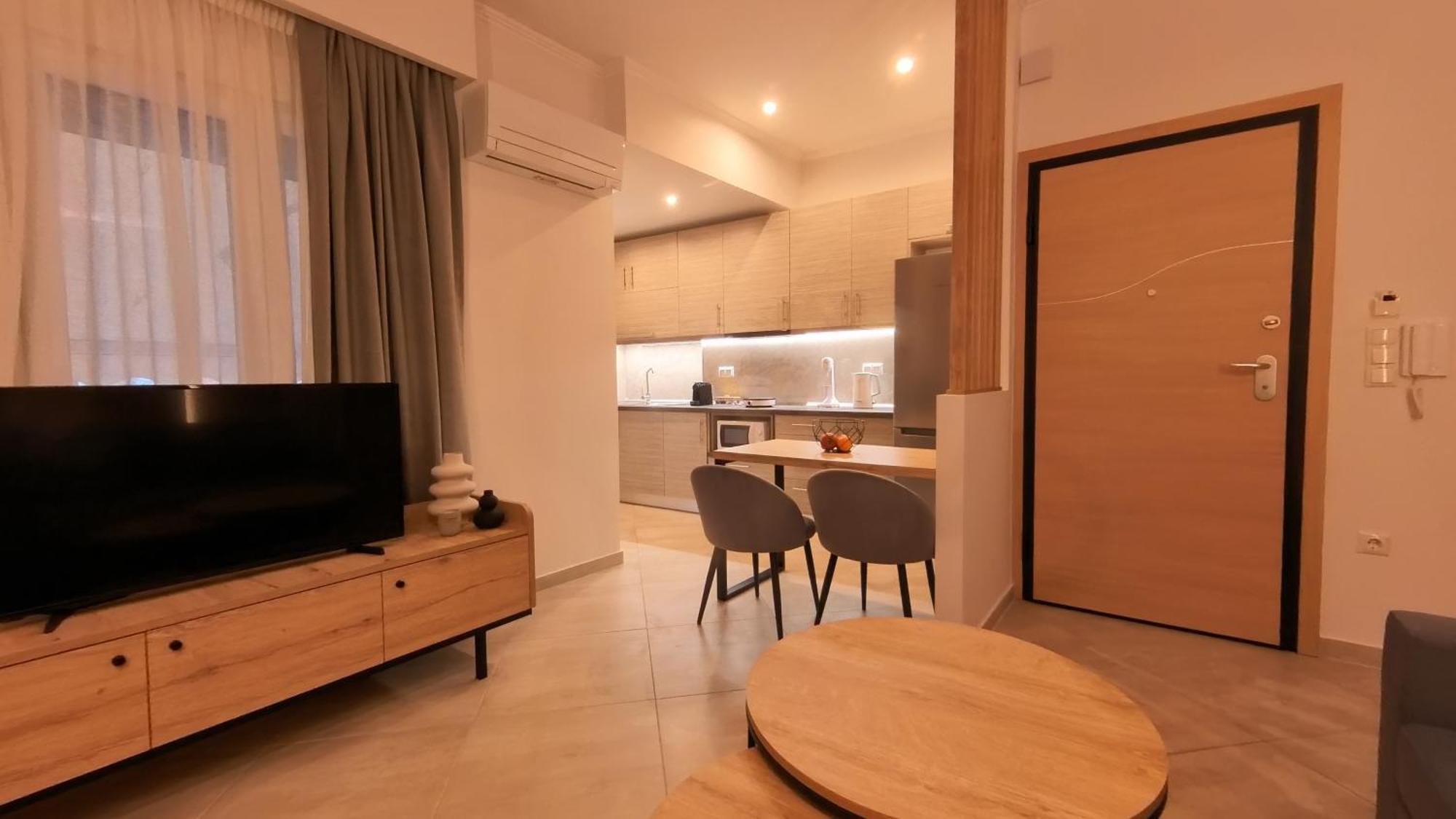 Mouson Luxury Suite With Free Private Parking Kavala Eksteriør billede